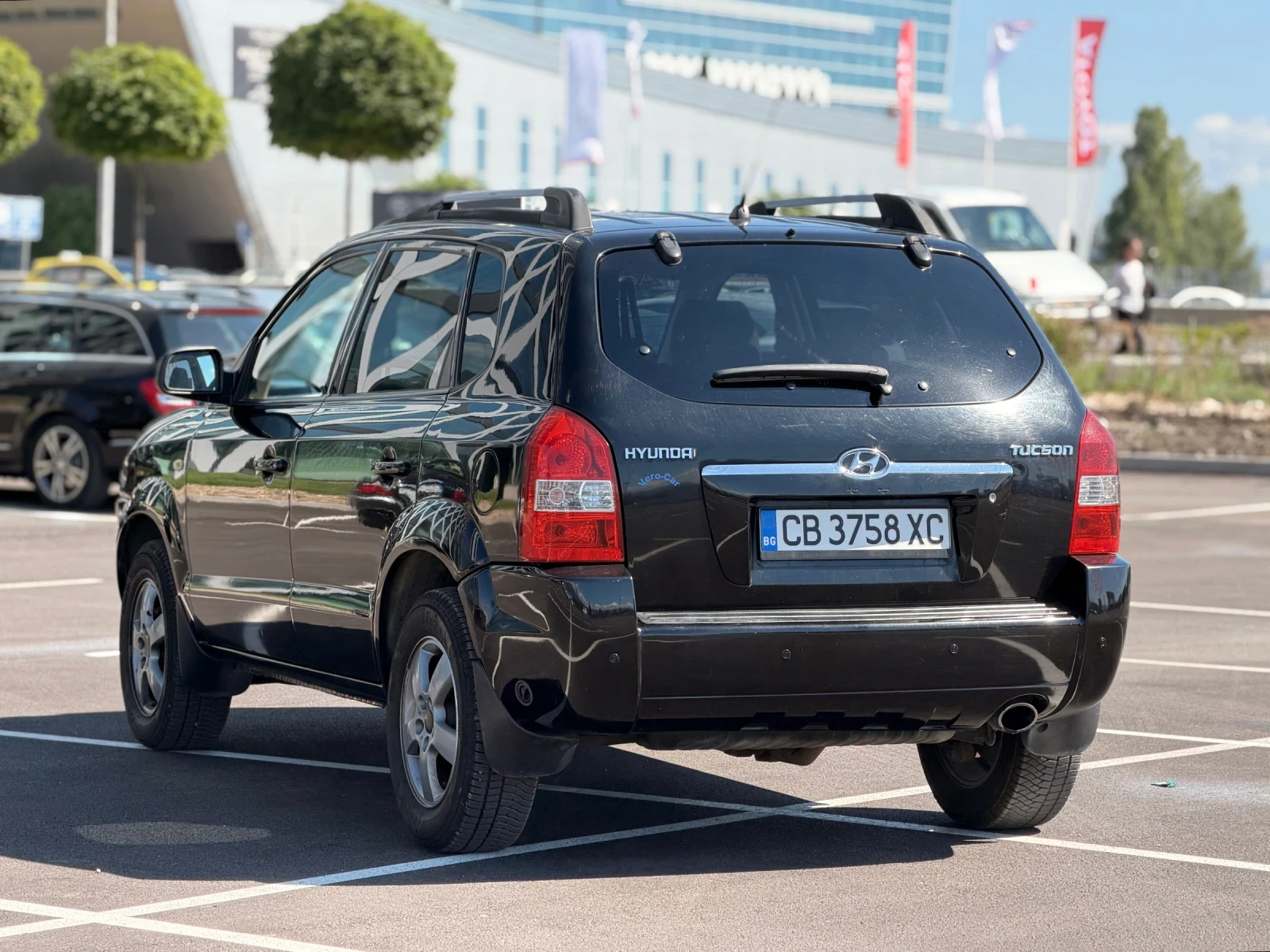 Hyundai Tucson 2.0-Бензин-газ-всичко платено., снимка 8 - Автомобили и джипове - 55275011