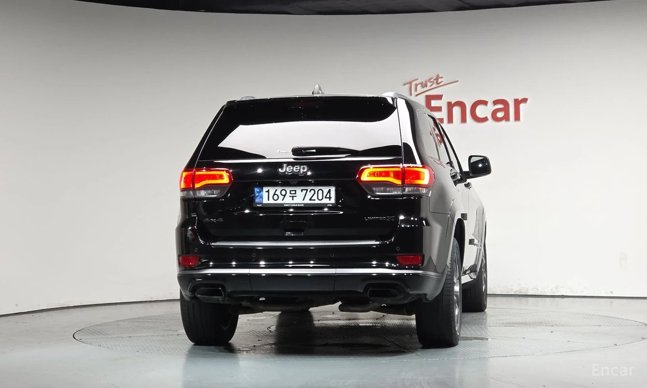 Jeep Grand cherokee 3.6* V6* 8ZF* ПОДГРЕВ* КАМЕРА* КЕЙЛЕС* ПАНОРАМА* , снимка 4 - Автомобили и джипове - 55920594