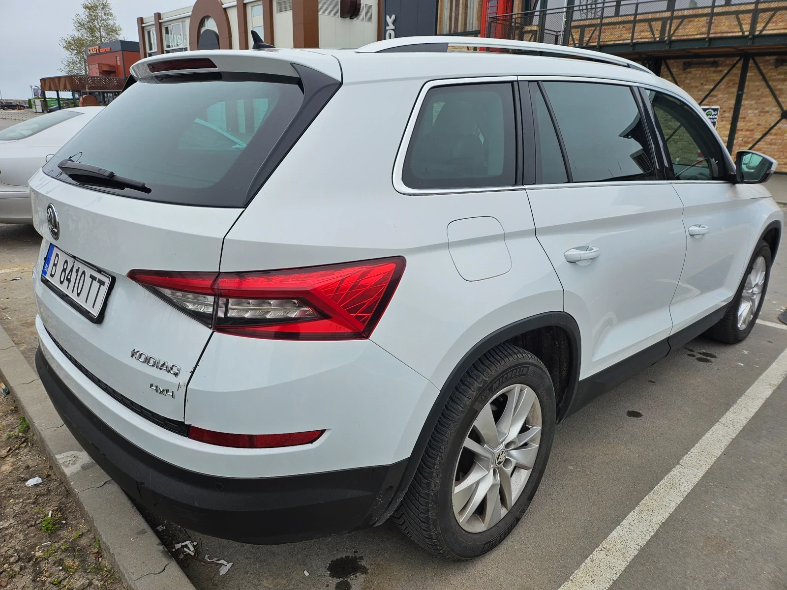 Skoda Kodiaq Skoda Kodiaq 7Места/4x4, DSG, Full Style, Panorama, снимка 7 - Автомобили и джипове - 56047809