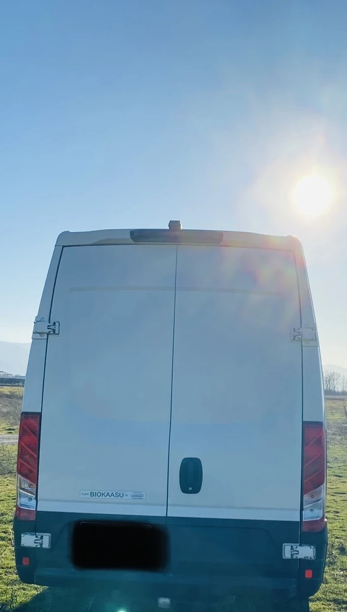 Iveco Daily 3.5 CNG 170 000км РЕАЛНИ!пъври собственник съм аз, снимка 3 - Бусове и автобуси - 49262438