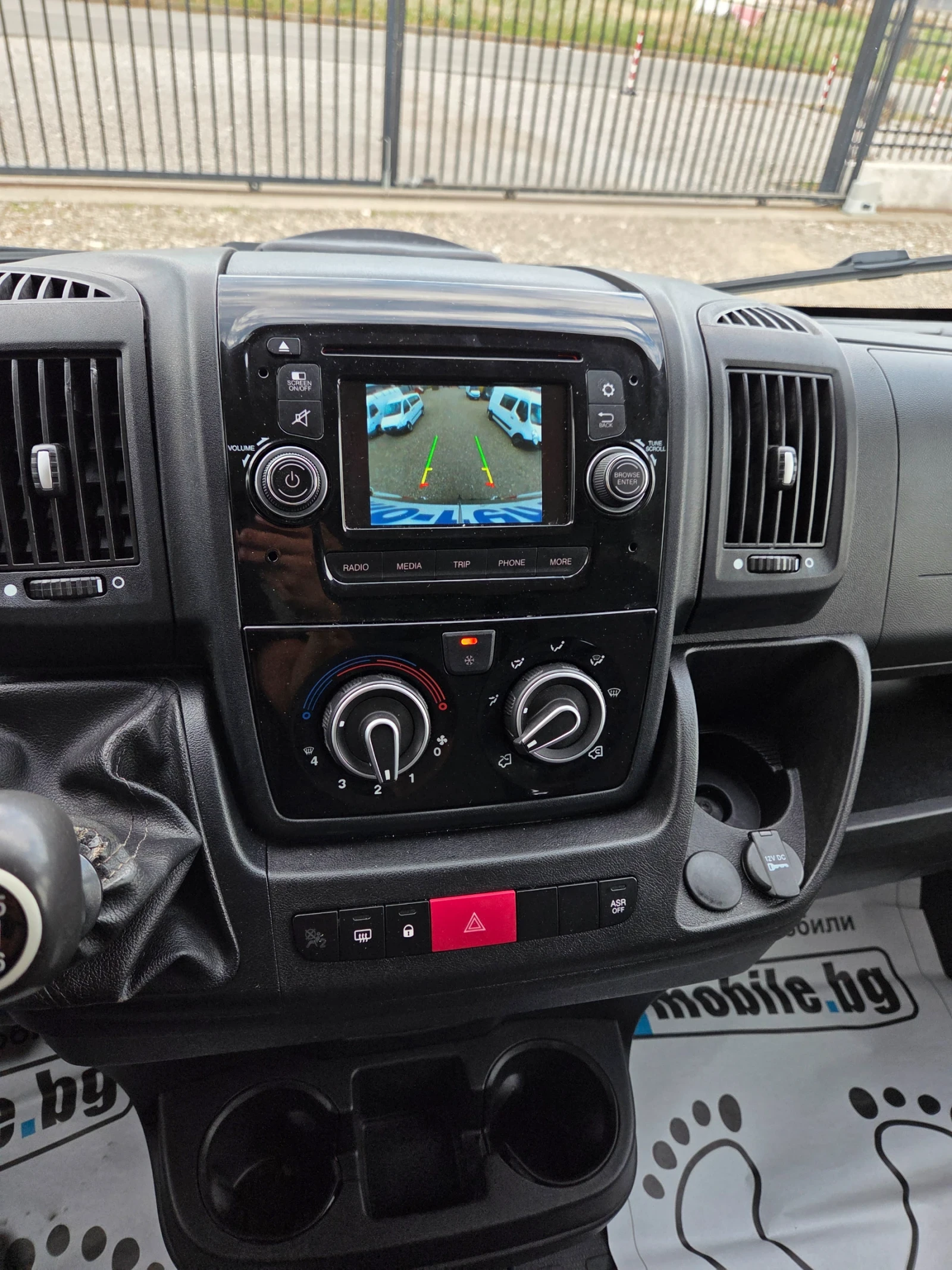 Fiat Ducato 2.3d 150 k.c klimatik Navi Kamera, снимка 15 - Бусове и автобуси - 55225011