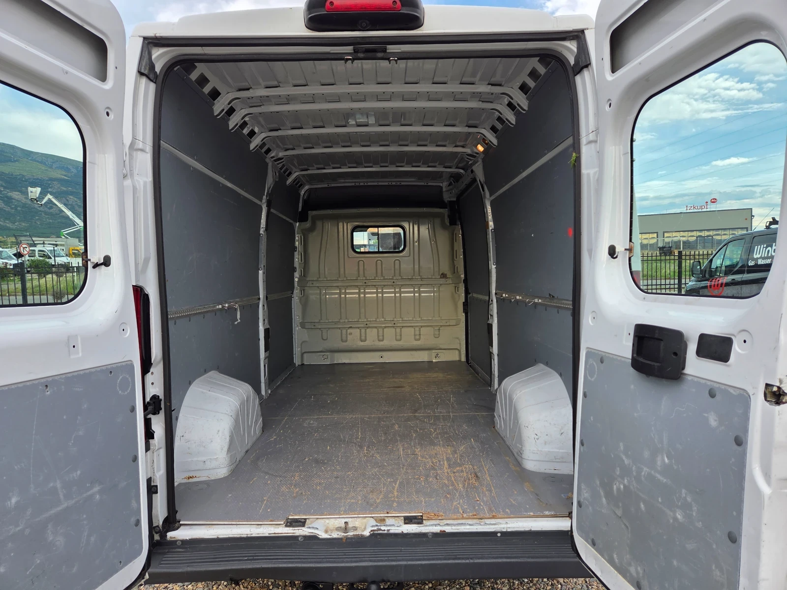 Fiat Ducato 2.3d 150 k.c klimatik Navi Kamera, снимка 10 - Бусове и автобуси - 55225011