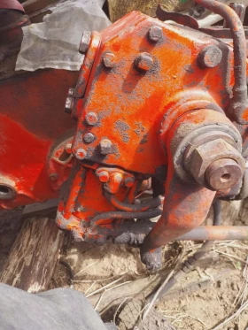 Трактор ЮМЗ, снимка 1