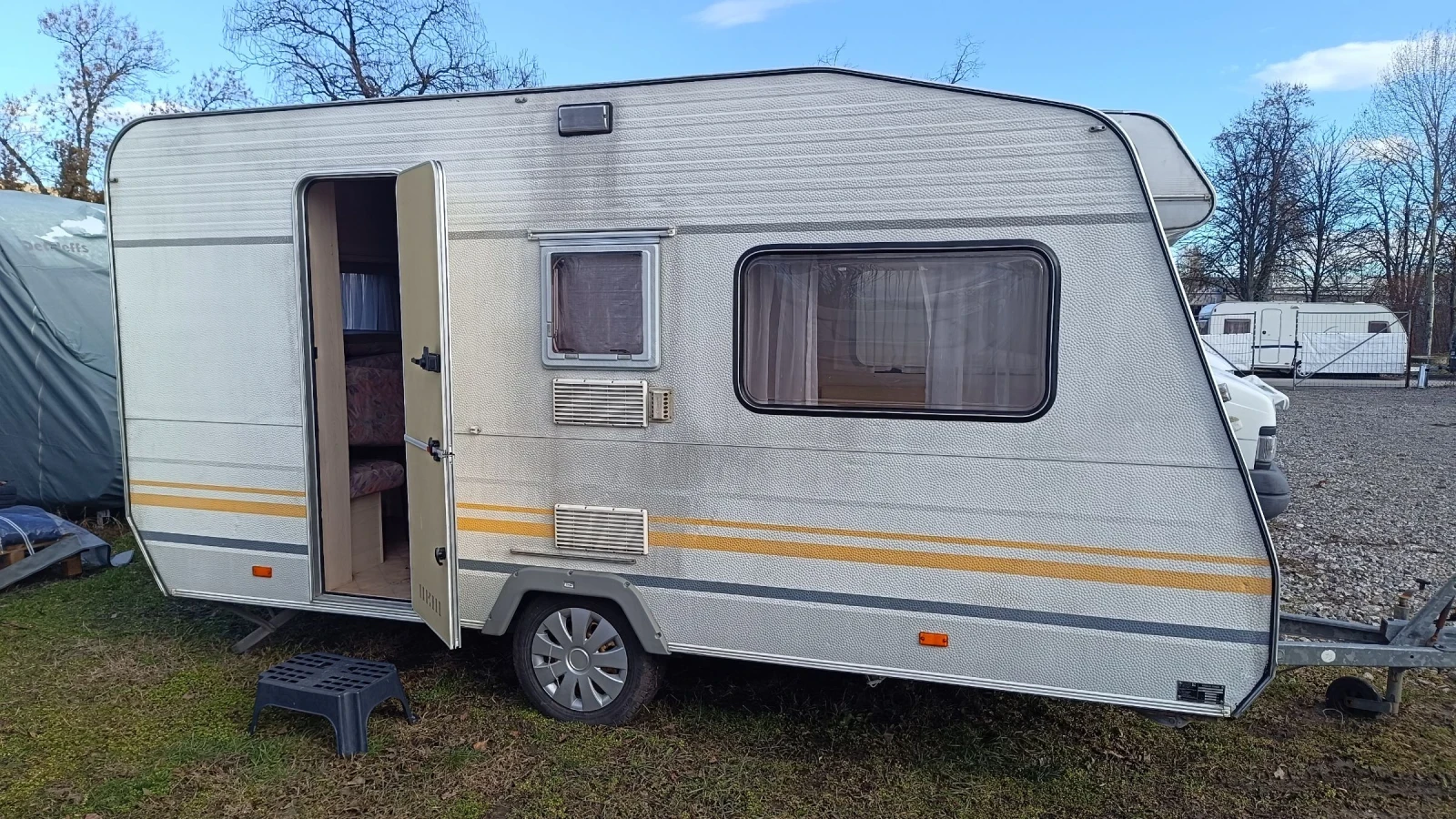 �������� Knaus Azur 440 | Mobile.bg � ����������� 3