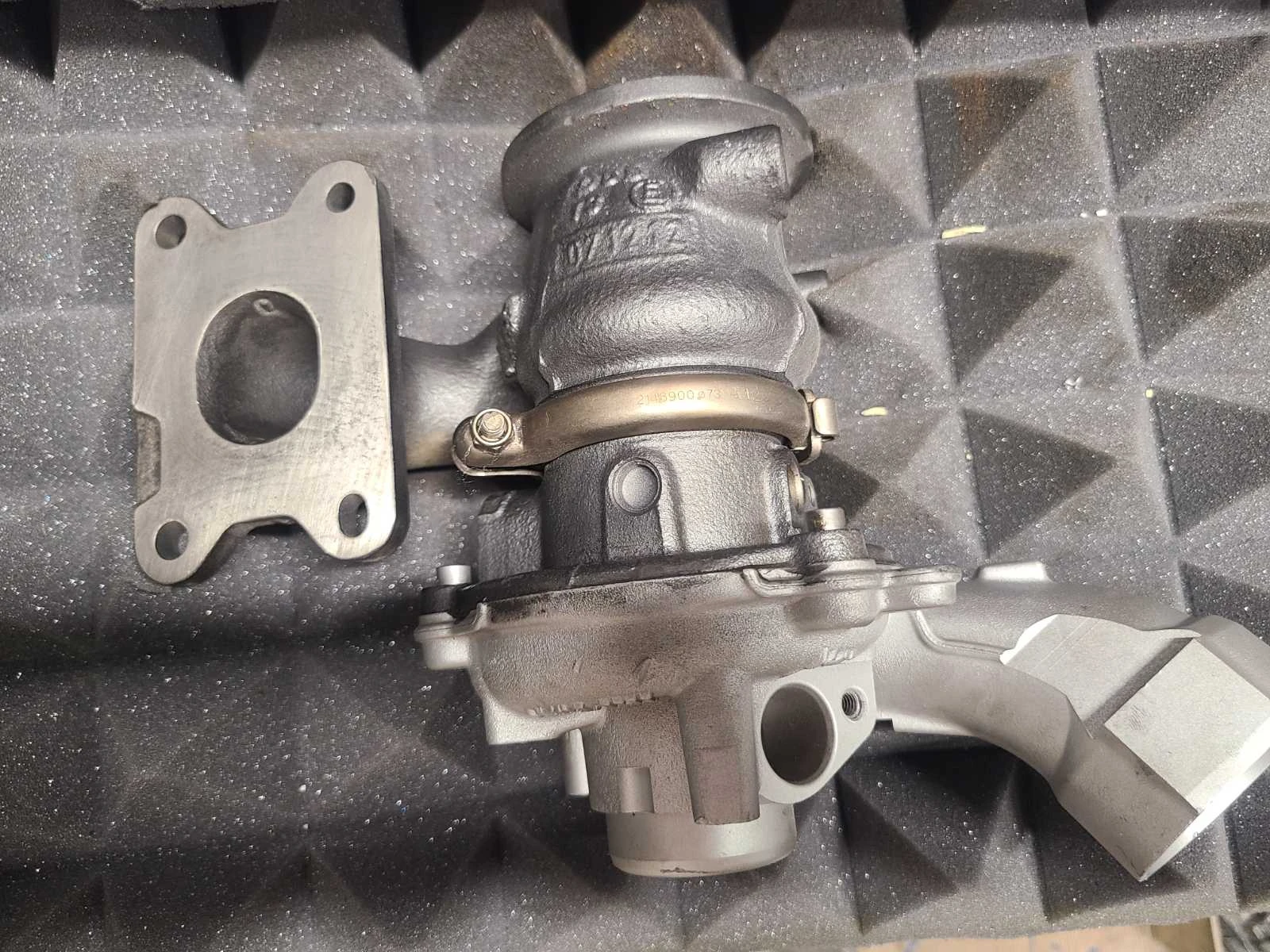  N:04E145702 | Mobile.bg   2