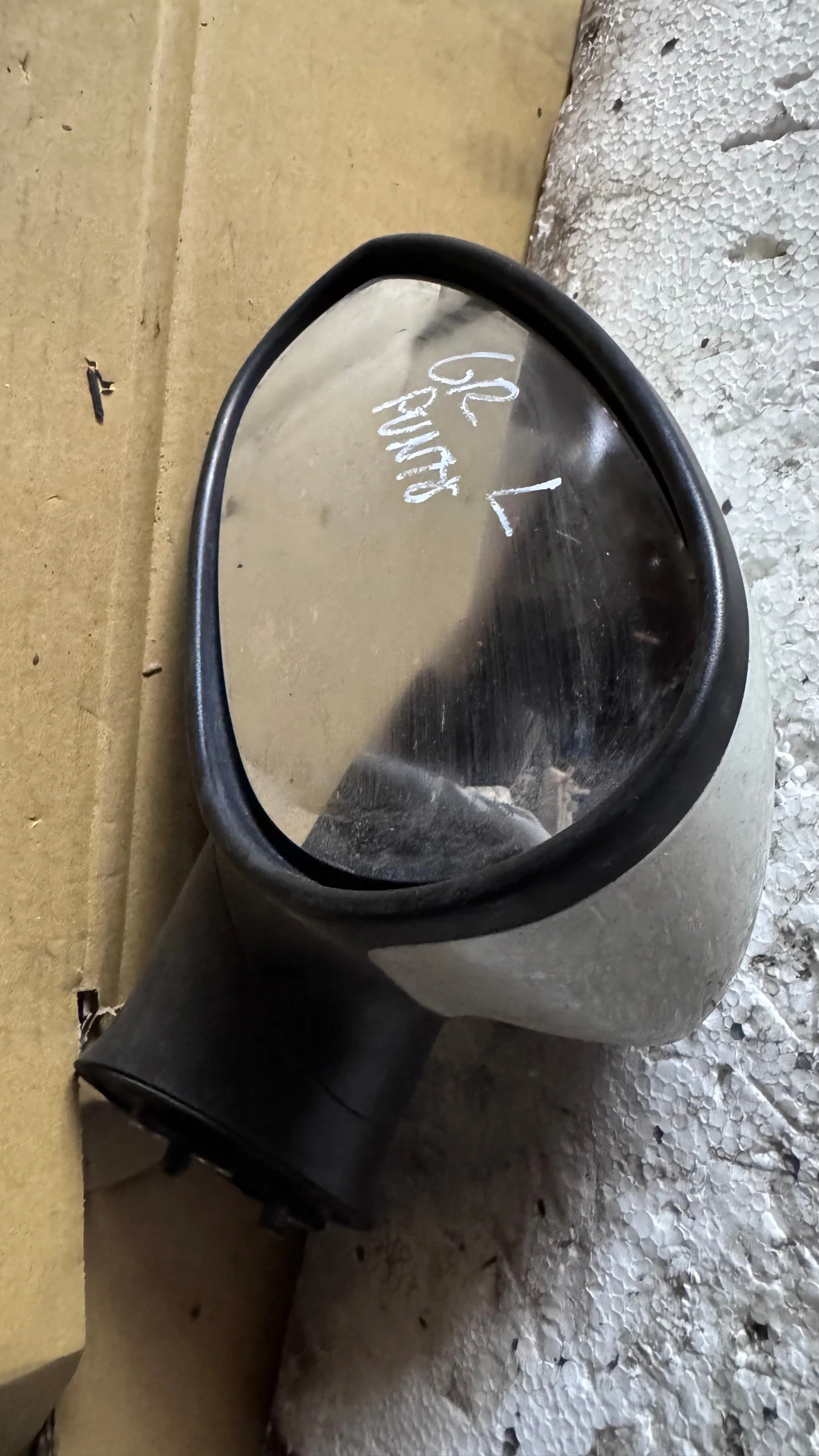   a Fiat Punto - E3021046 / E3011023 | Mobile.bg   1