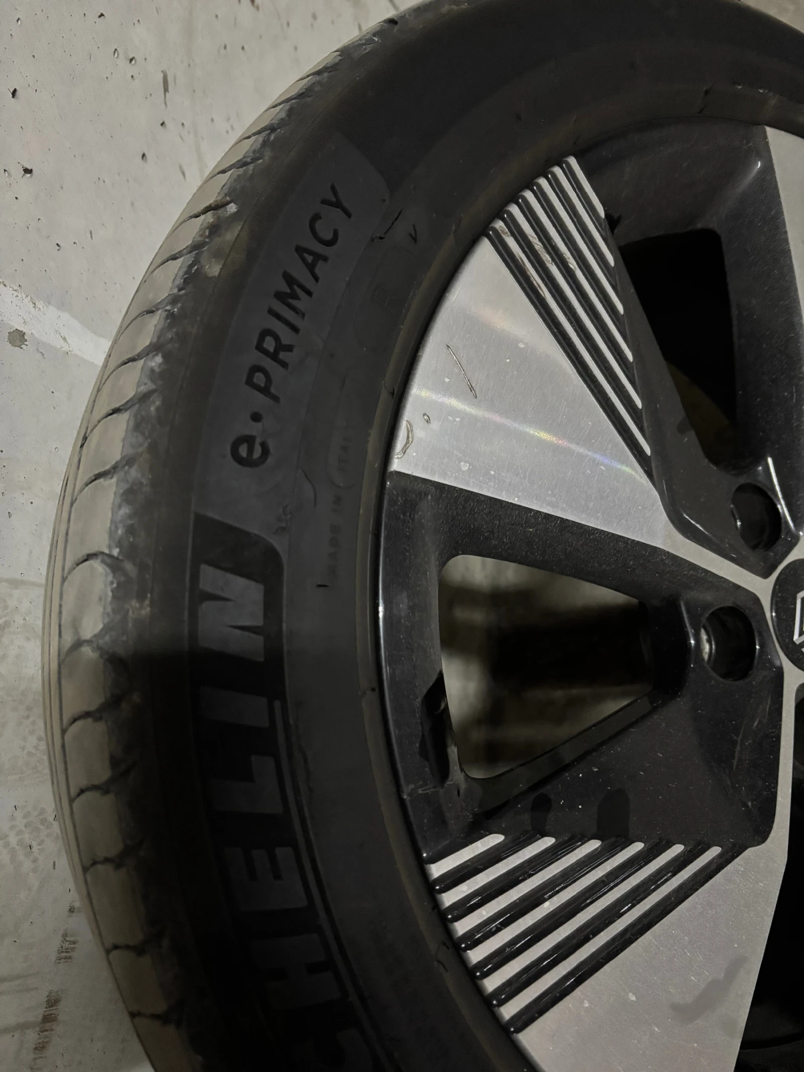 ���� � ������ 195/60R18 �� Renault Megane | Mobile.bg � ����������� 5