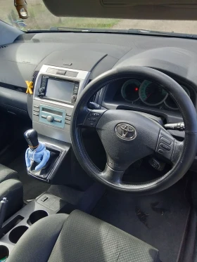 Toyota Corolla verso 2.2d4d, снимка 5