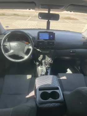 Toyota Avensis Седан, снимка 6