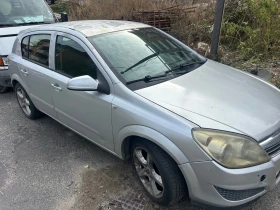 Opel Astra H, снимка 2