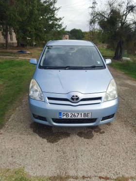 Toyota Corolla verso 2.2d4d, снимка 1