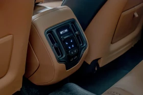 Aston Martin DBX 1-500/Carbon/Камера 360/Обдухване/Панорама/Lane As | Auto.bg — изображение 9