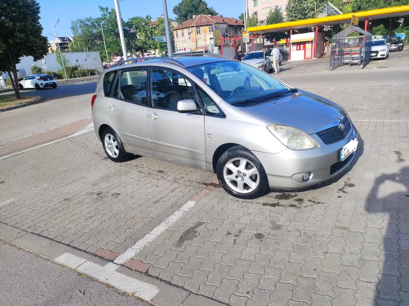 Toyota Corolla verso 1.6 VVTI, снимка 5 - Автомобили и джипове - 47405444