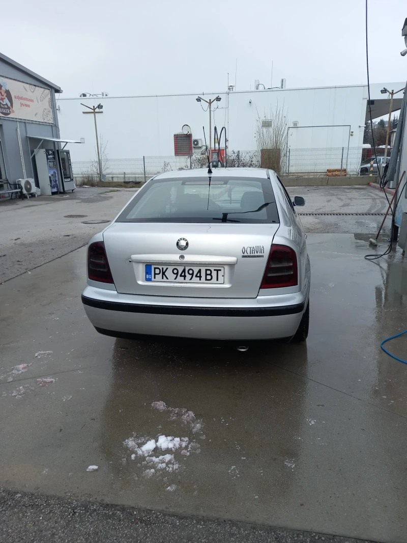 Skoda Octavia, снимка 4 - Автомобили и джипове - 48358288