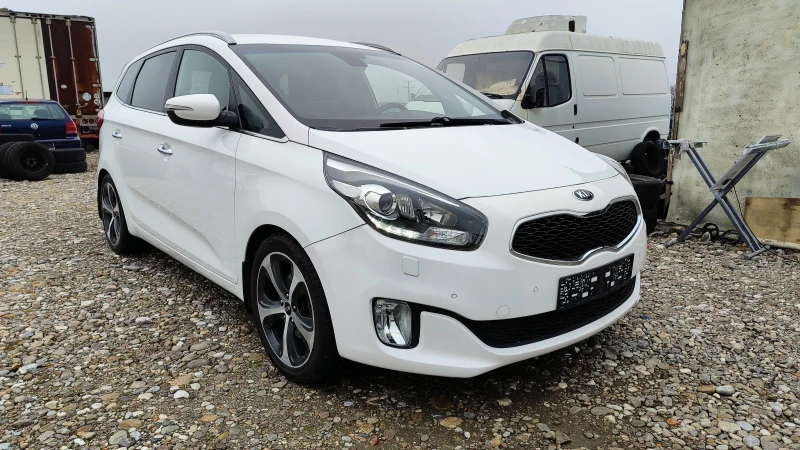 Kia Carens автоматик, снимка 1 - Автомобили и джипове - 48520500