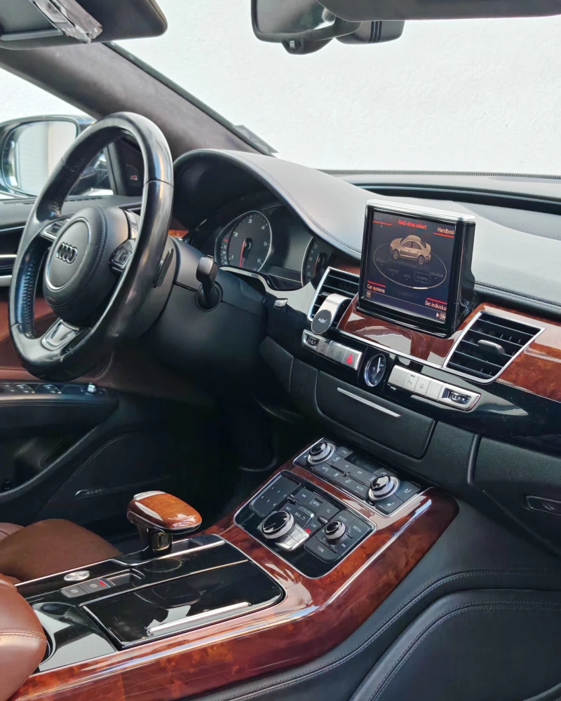 Audi A8 Exclusive , снимка 10 - Автомобили и джипове - 52458858
