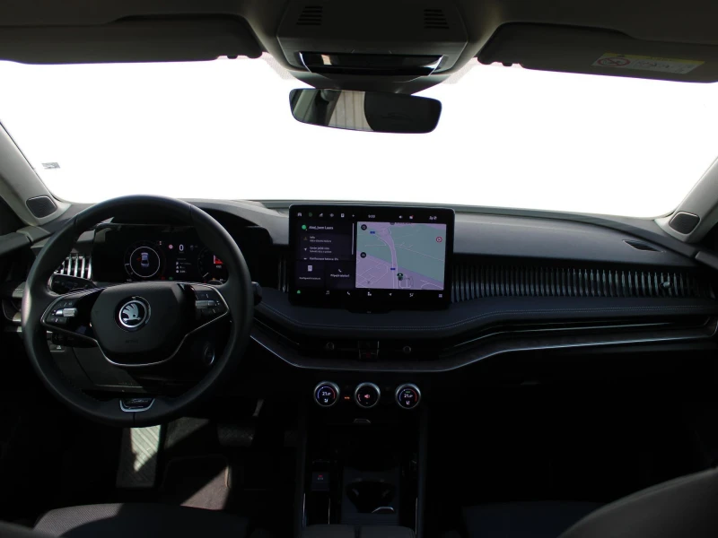 Skoda Superb 2.0 TDI L&K 4x4 , снимка 8 - Автомобили и джипове - 51882129