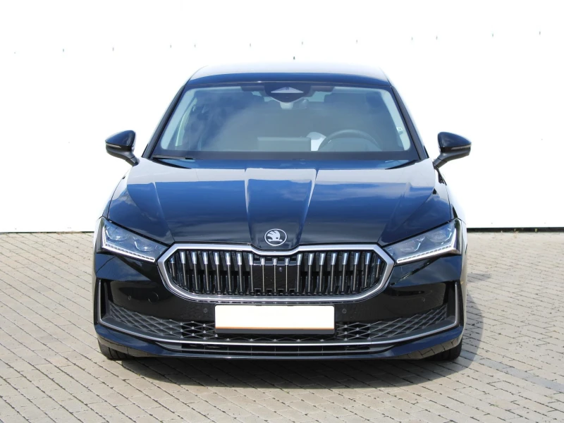 Skoda Superb 2.0 TDI L&K 4x4 , снимка 2 - Автомобили и джипове - 51882129