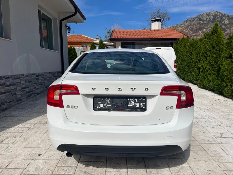 Volvo S60 2.0 D , снимка 6 - Автомобили и джипове - 51938790