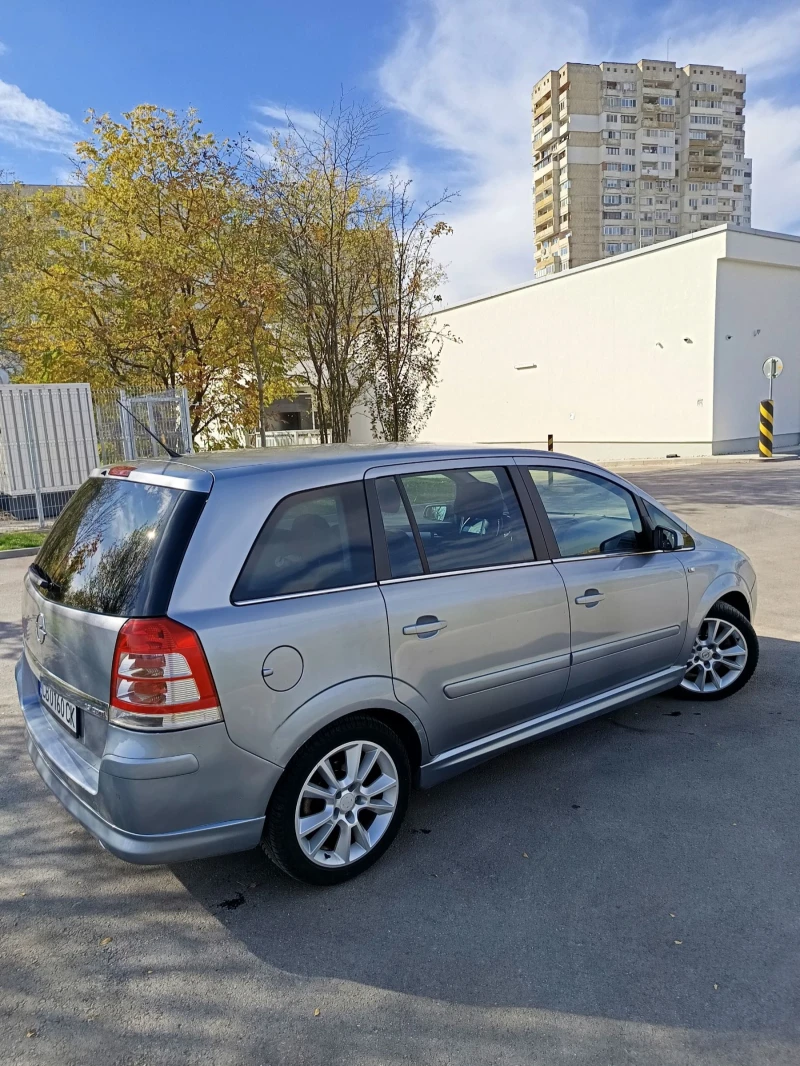 Opel Zafira, снимка 16 - Автомобили и джипове - 52249603