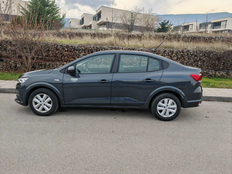 Dacia Logan 1.0TCe автоматик, снимка 8 - Автомобили и джипове - 52692860