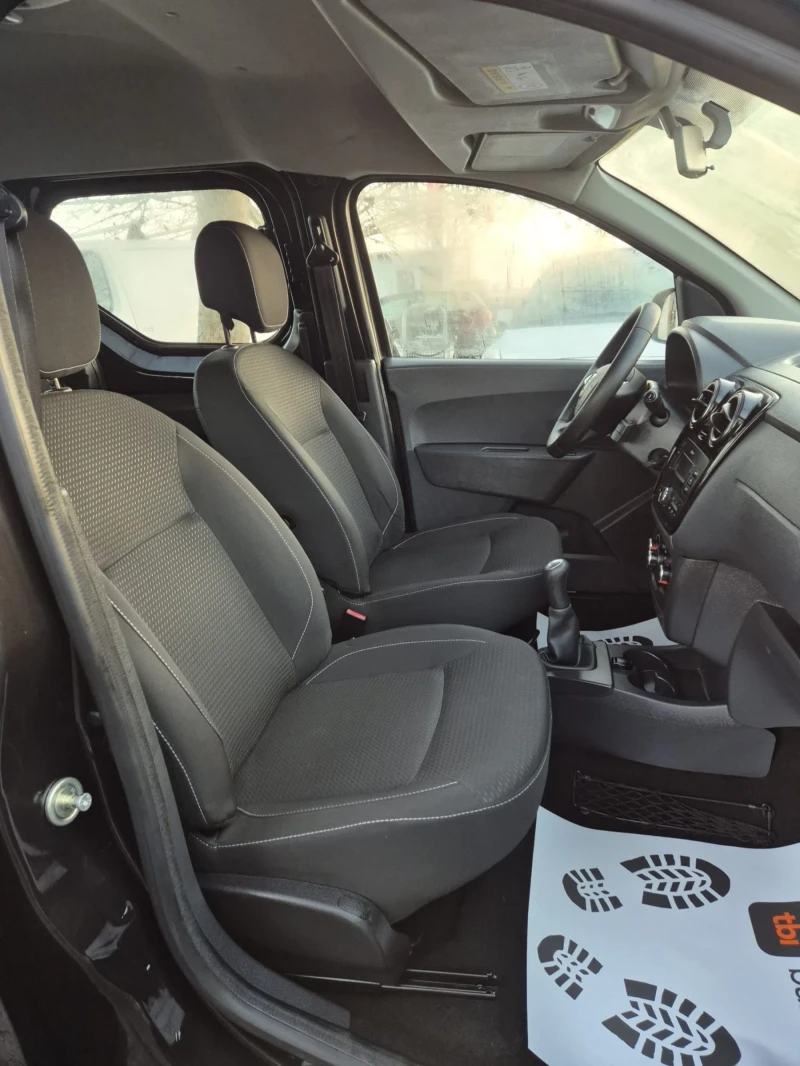 Dacia Dokker 1.6i, снимка 9 - Автомобили и джипове - 52791312