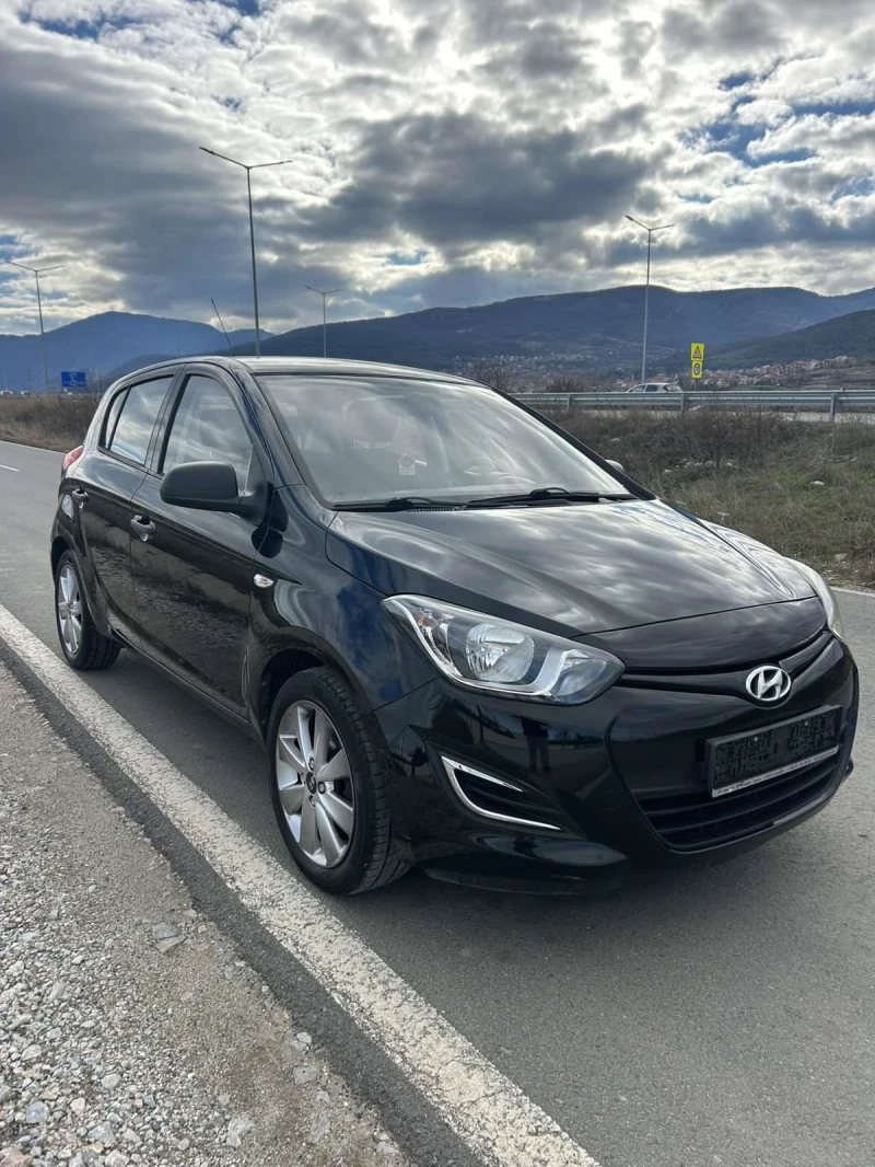 Hyundai I20 1.2, снимка 4 - Автомобили и джипове - 53184723