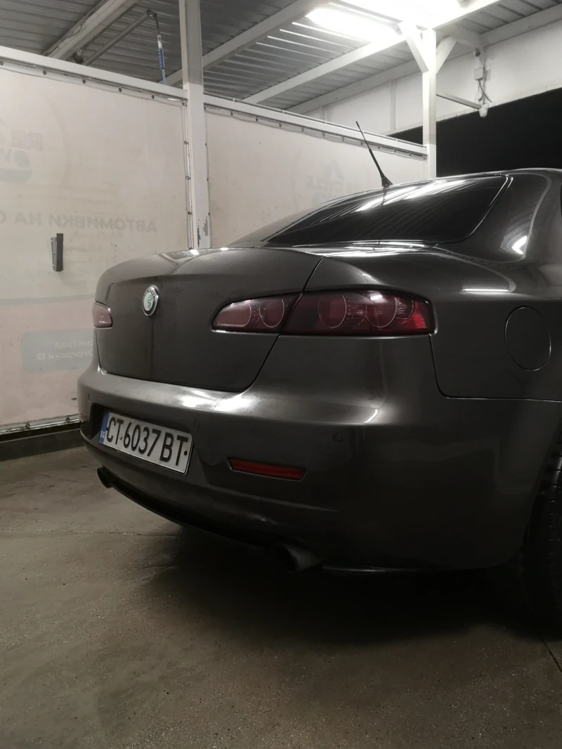 Alfa Romeo 159 1.9 JTDM 16V, снимка 2 - Автомобили и джипове - 53486168