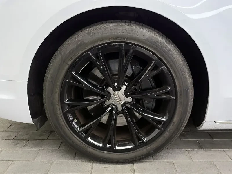 Audi A8 3.0 TFSI Quattro - САМО 30% АВАНС, снимка 5 - Автомобили и джипове - 56219522