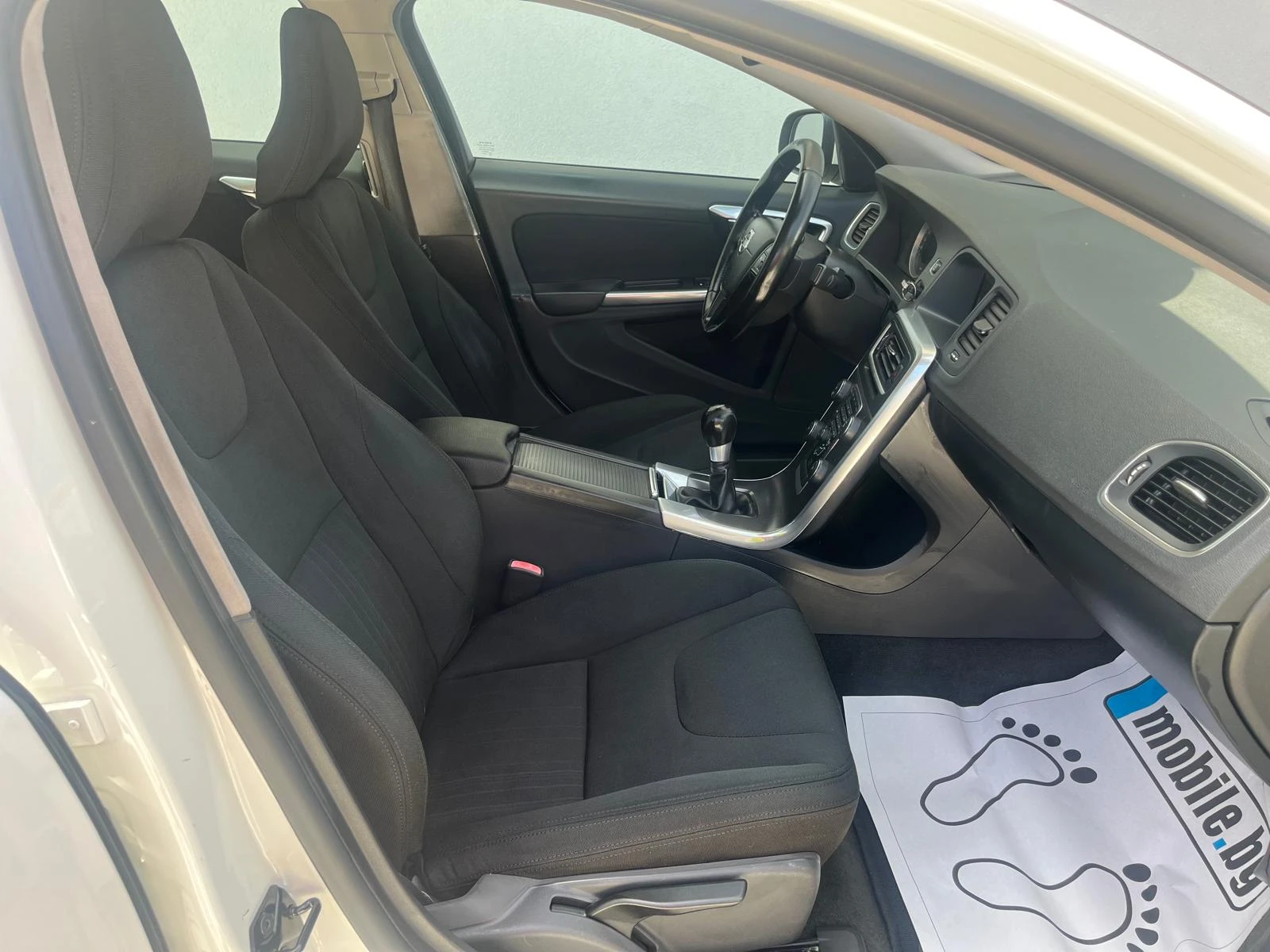 Volvo S60 2.0 D  | Mobile.bg — изображение 14