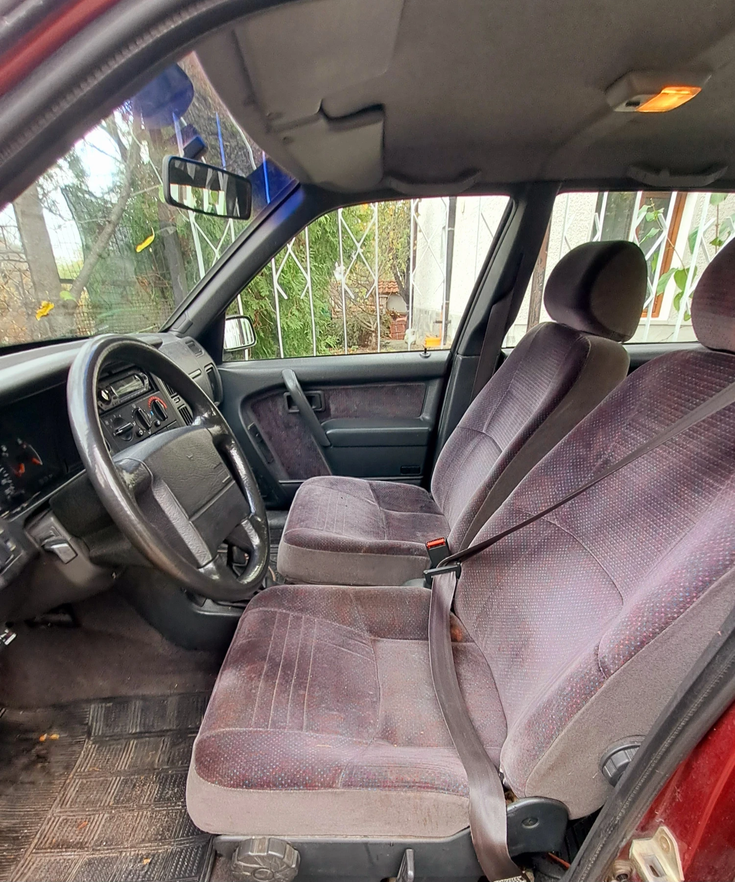 Volvo 440 1.8 бензин/газ - изображение 5