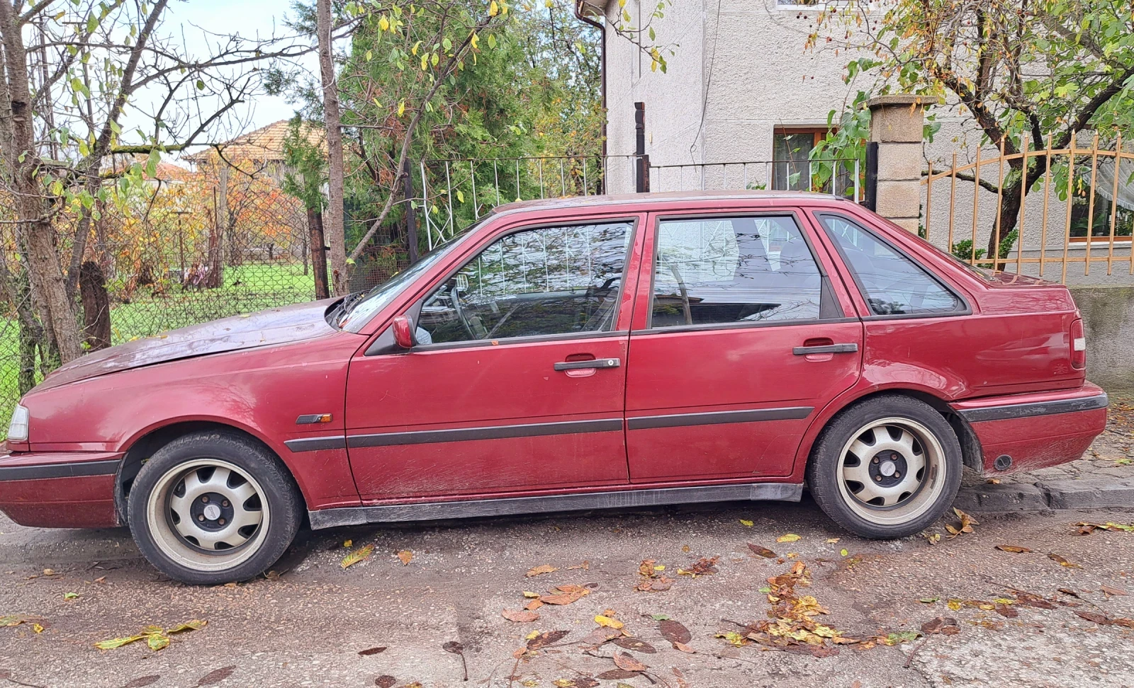 Volvo 440 1.8 бензин/газ - изображение 4