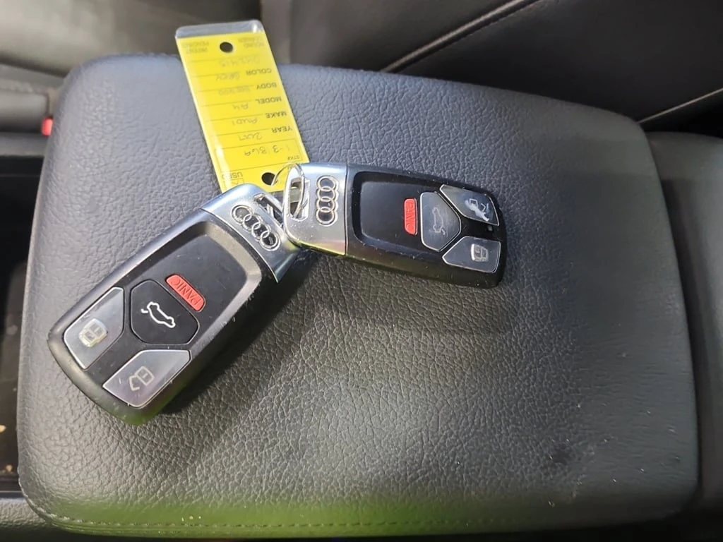 Audi A4 TECHNIK * CARFAX *    | Mobile.bg   15