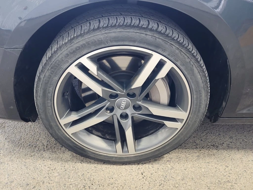 Audi A4 TECHNIK * CARFAX * Цена до България - изображение 5