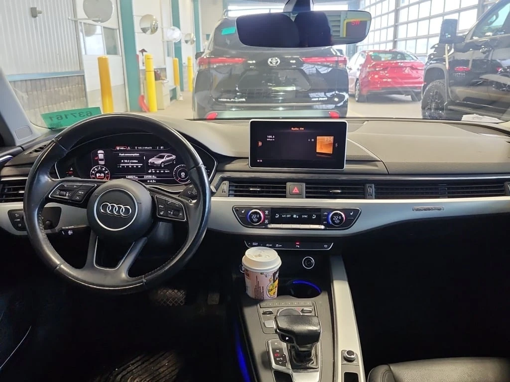 Audi A4 TECHNIK * CARFAX * Цена до България - изображение 7