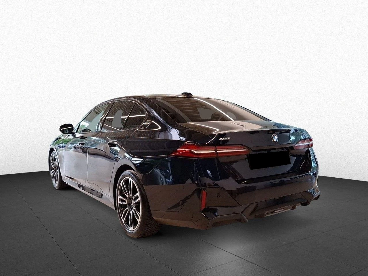 BMW 540 d/xDrive/M-SPORT/CARBON/H&K/360/LED/HEAD UP/SHADOW - изображение 5