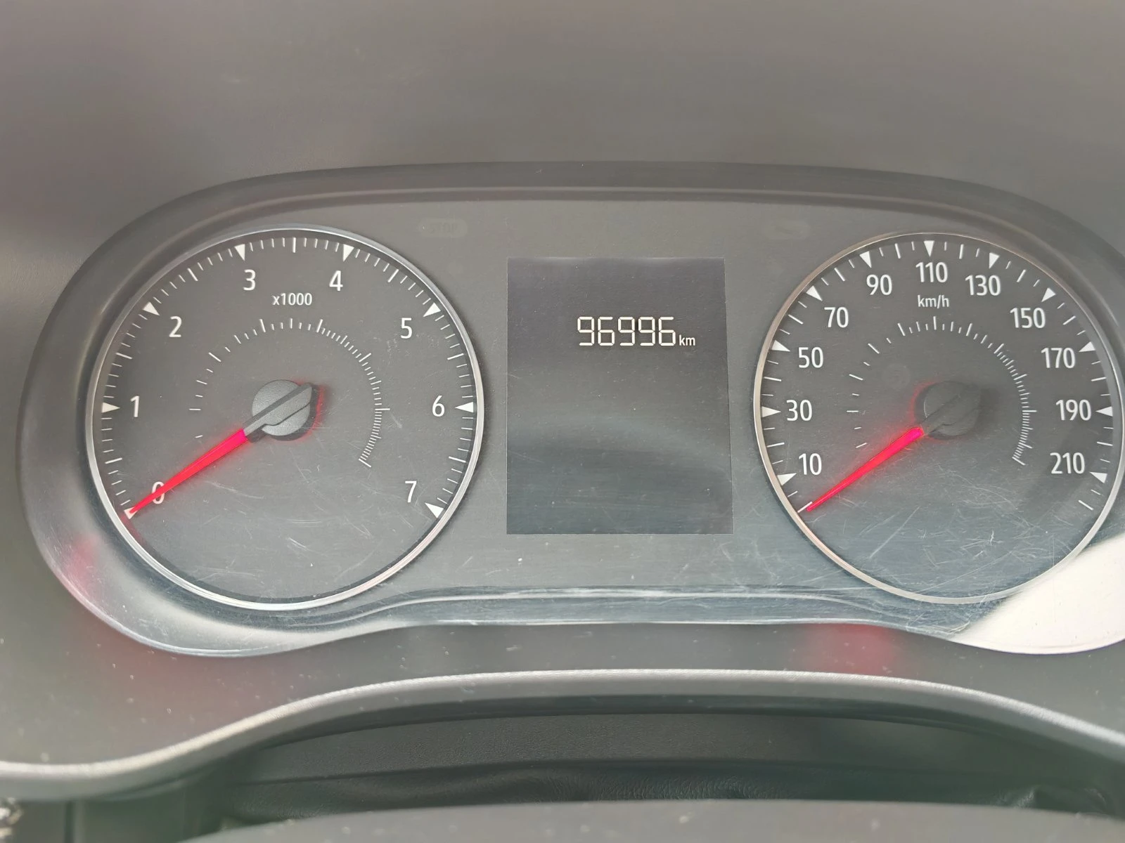 Dacia Logan 1.0TCe  | Mobile.bg   10