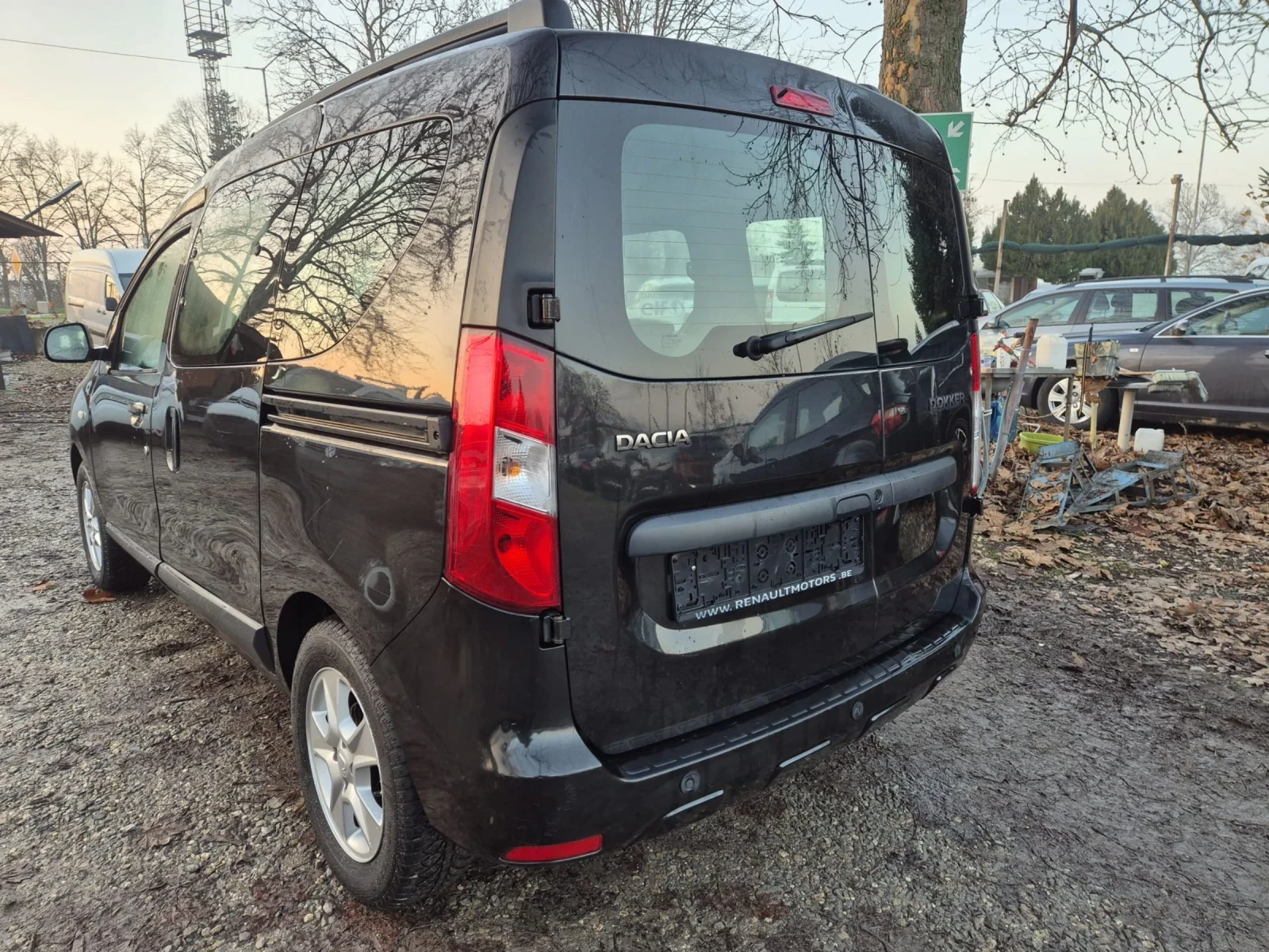 Dacia Dokker 1.6i - изображение 4