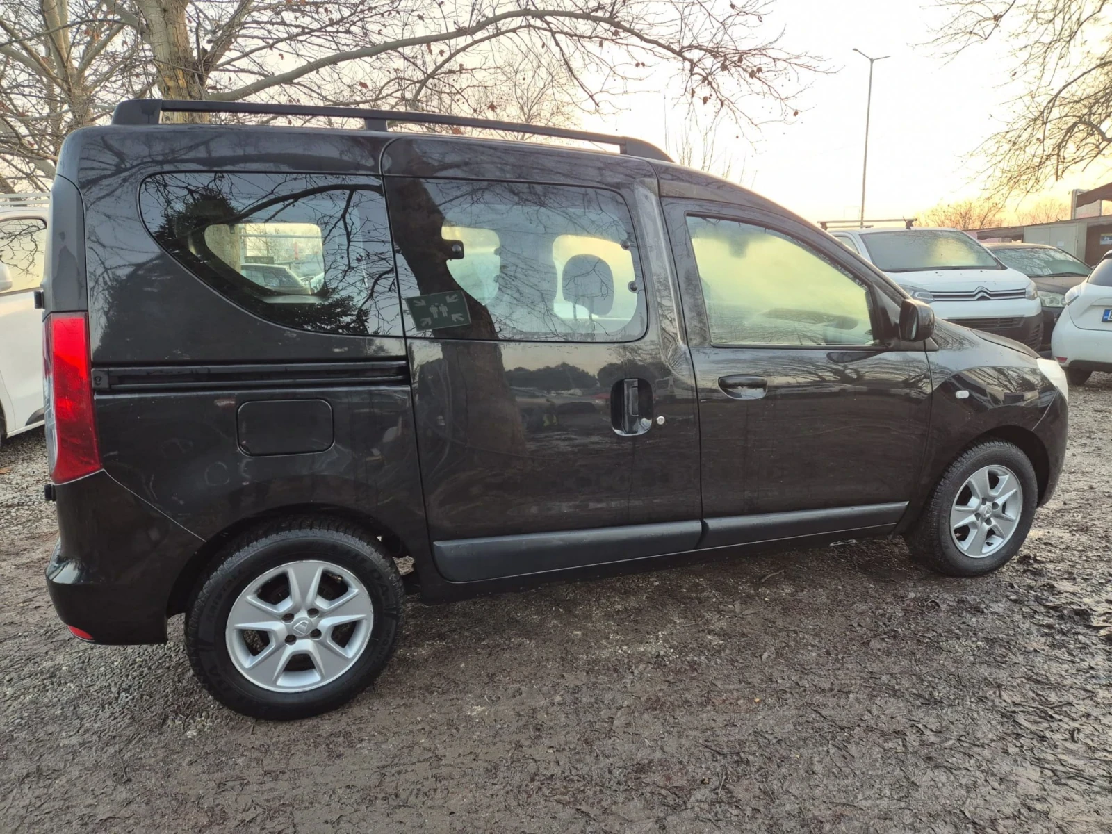 Dacia Dokker 1.6i - изображение 6