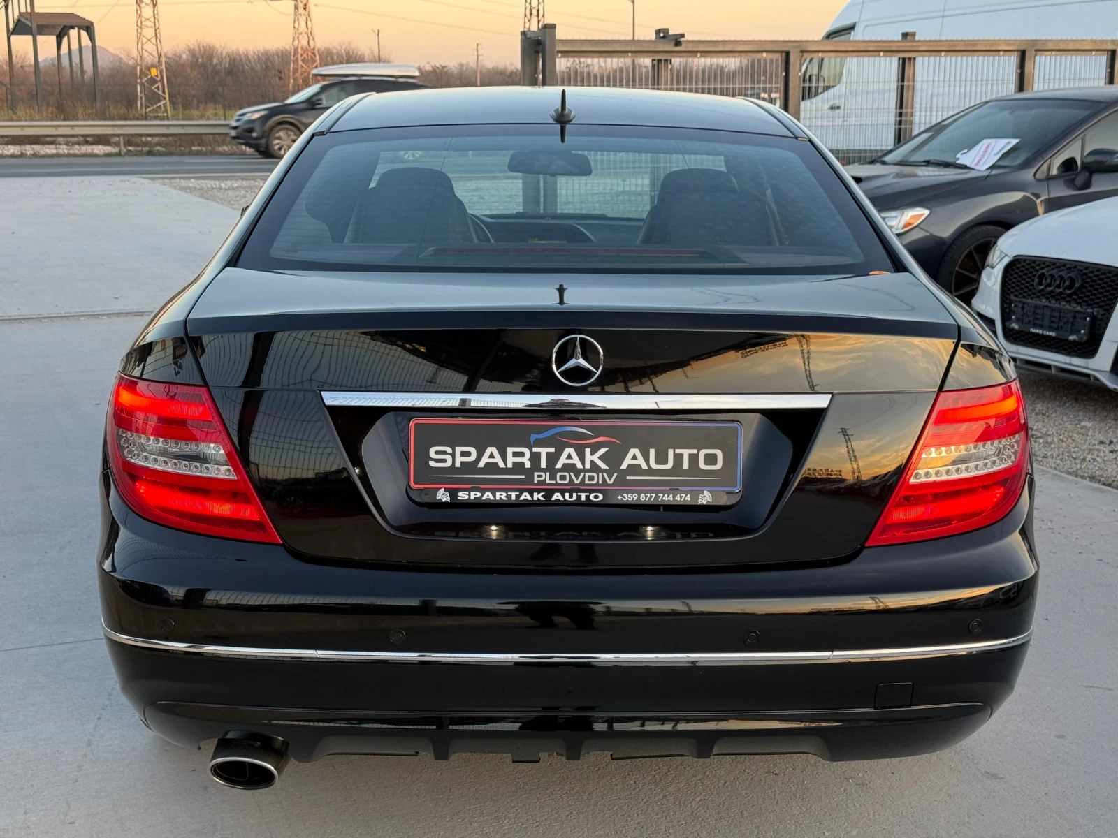 Mercedes-Benz C 220 CDI* AMG Line* 2013г* Топ Състояние* 147.000КМ*  - изображение 5