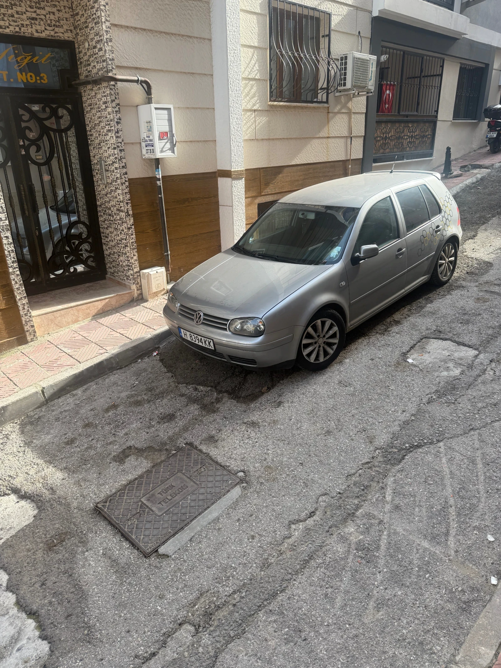 VW Golf 1.6 16v 105к.с - изображение 3