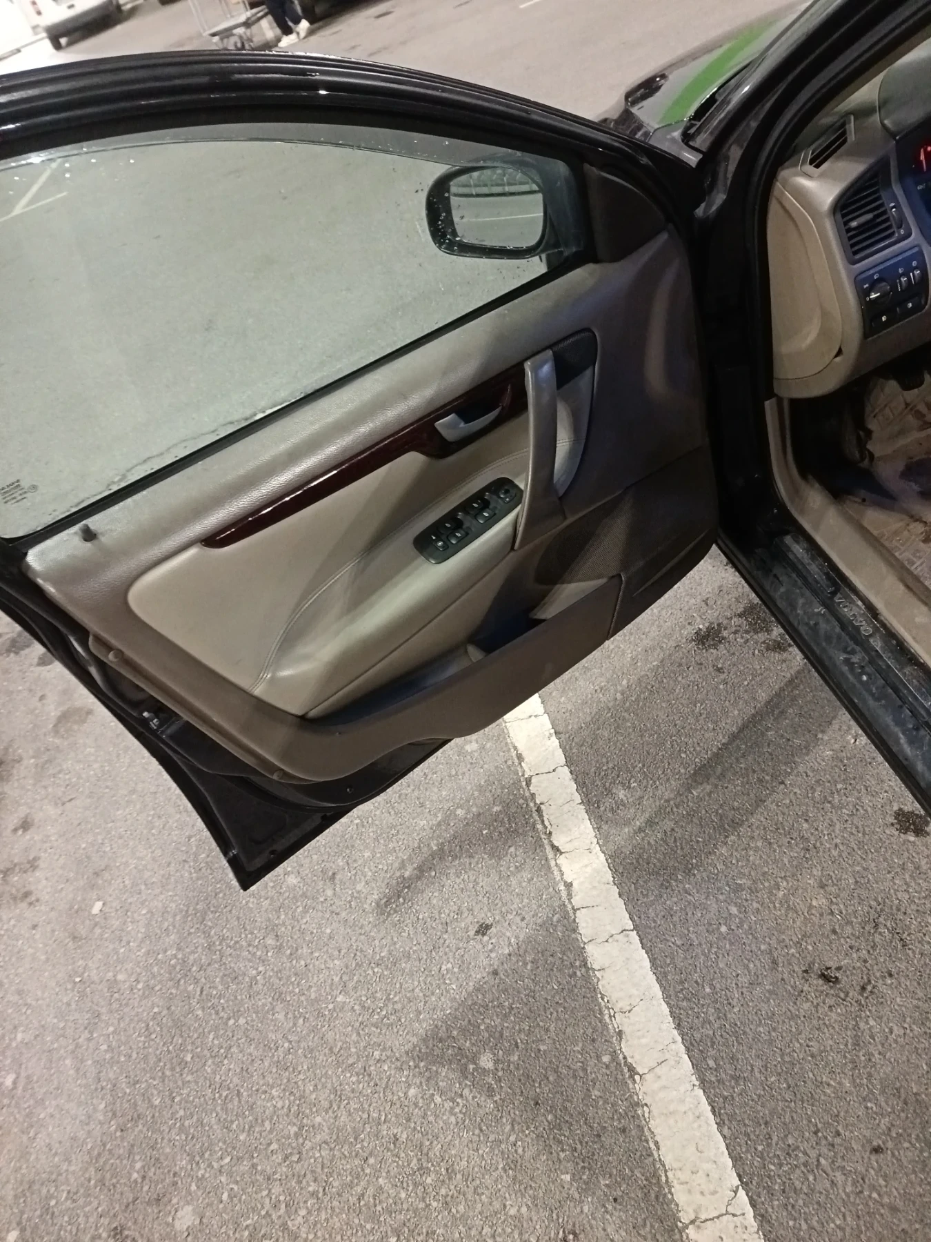 Volvo S60, снимка 8 - Автомобили и джипове - 53830076