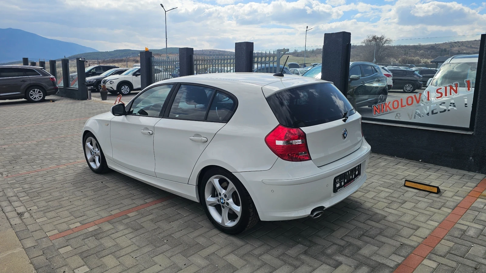 BMW 120 NAVI---EVRO -5, снимка 3 - Автомобили и джипове - 53979556