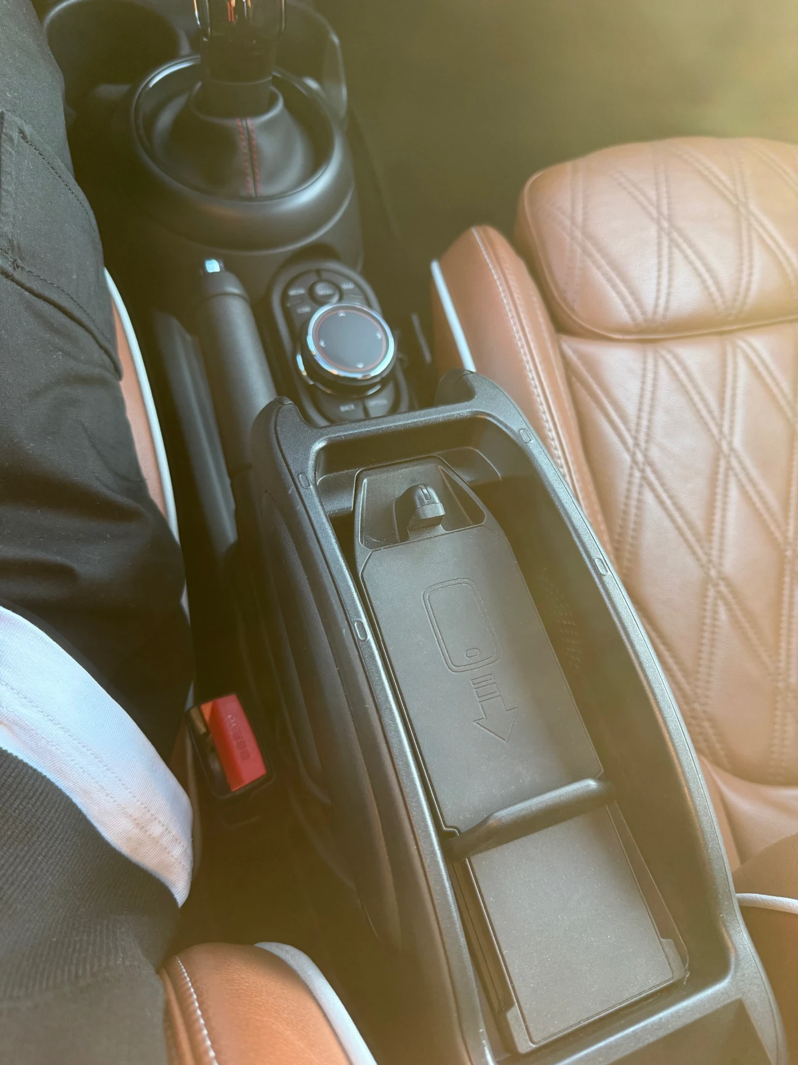 Mini Cooper s JCW пакет, снимка 11 - Автомобили и джипове - 54316977