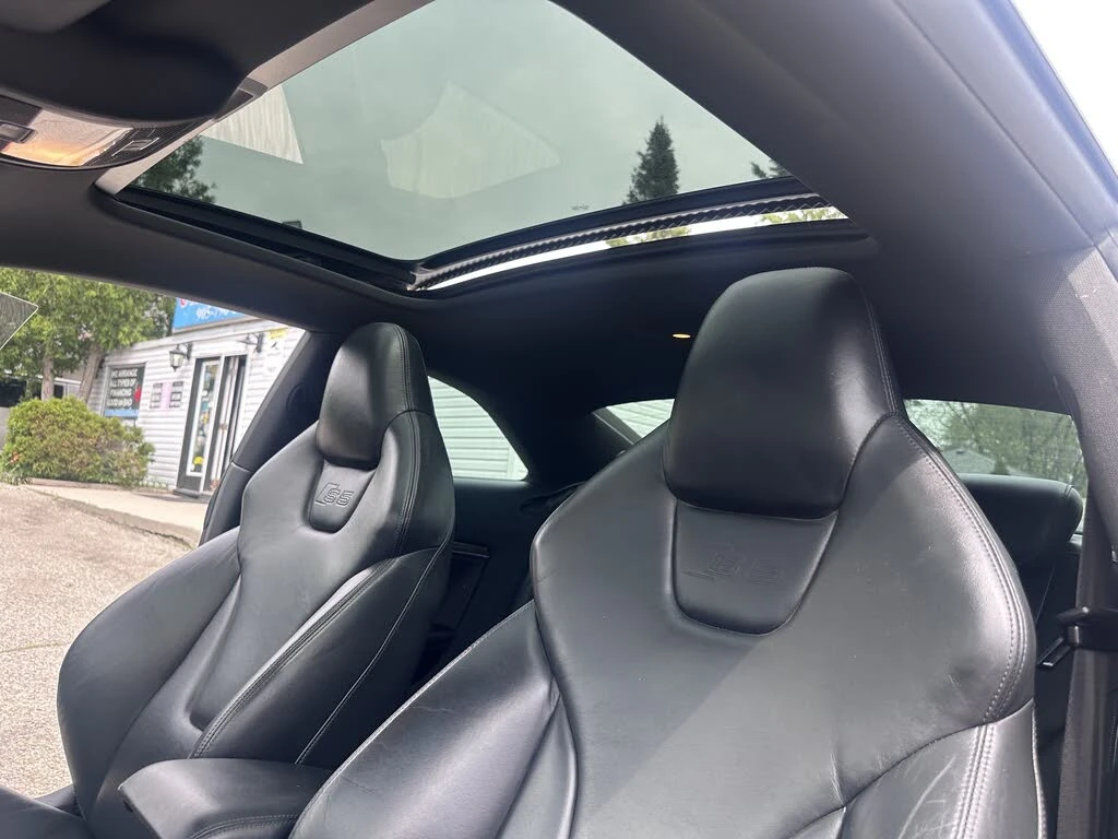 Audi S5 4.2* quattro* АвтоКредит * (ЦЕНА ДО БГ), снимка 7 - Автомобили и джипове - 54543875