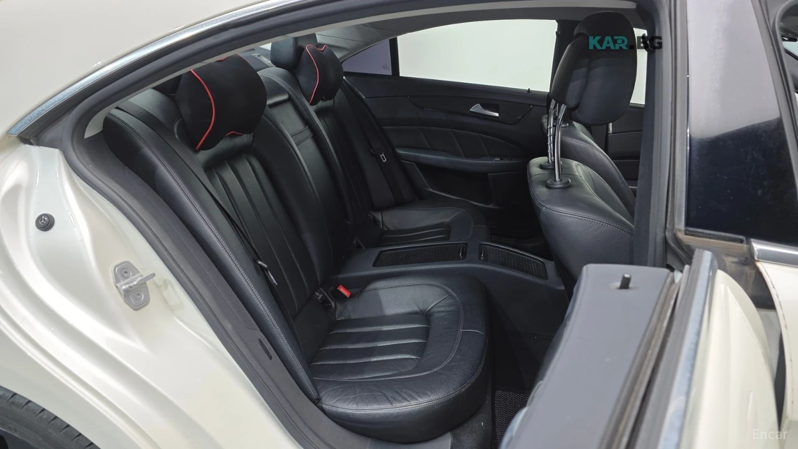 Mercedes-Benz CLS 4MATIC* КОЖА* ПОДГРЕВ* ПАНО* 360 КАМЕРА* , снимка 15 - Автомобили и джипове - 54781212