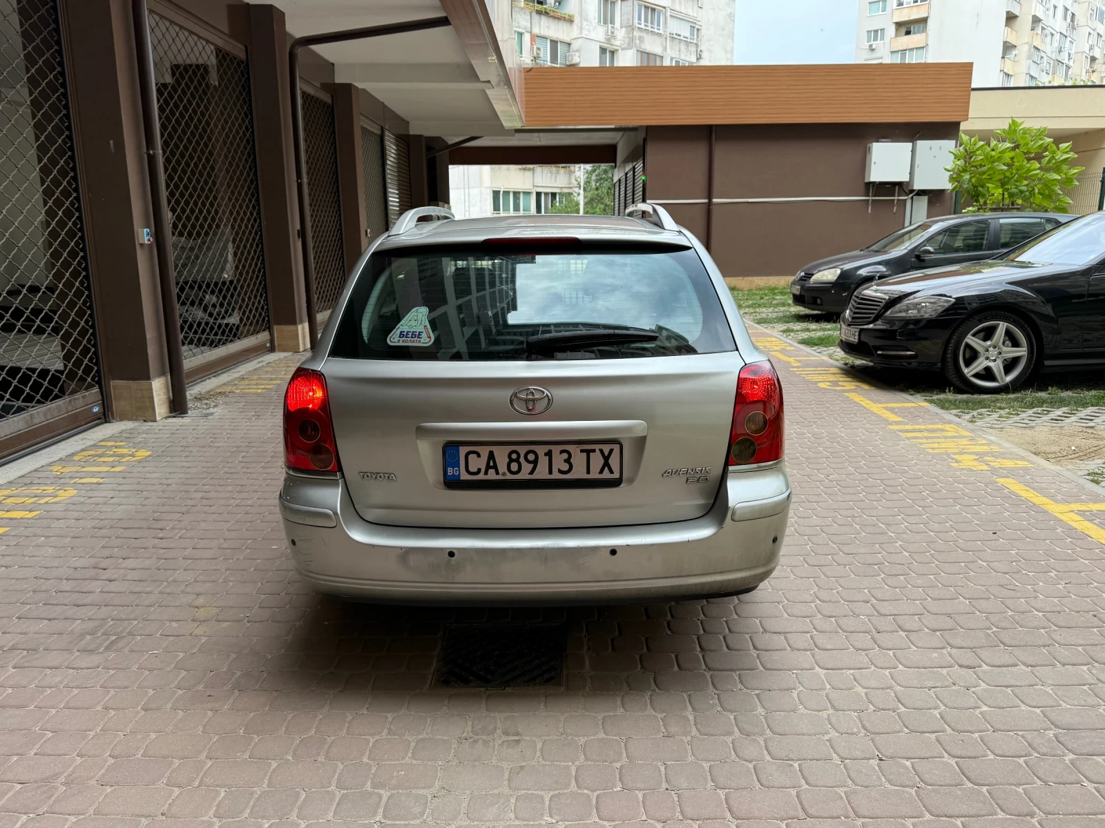 Toyota Avensis 2.0 DIZEL, снимка 5 - Автомобили и джипове - 55103247