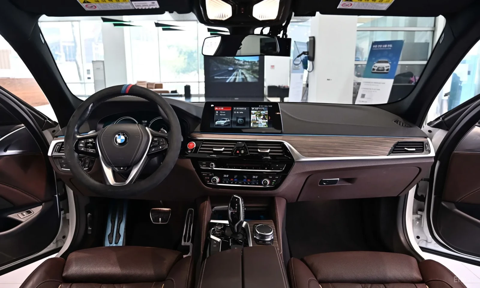 BMW 530 M-PACK* TOP CENA* TEXNOTEST* FULL* UNIKAT* , снимка 8 - Автомобили и джипове - 55274338