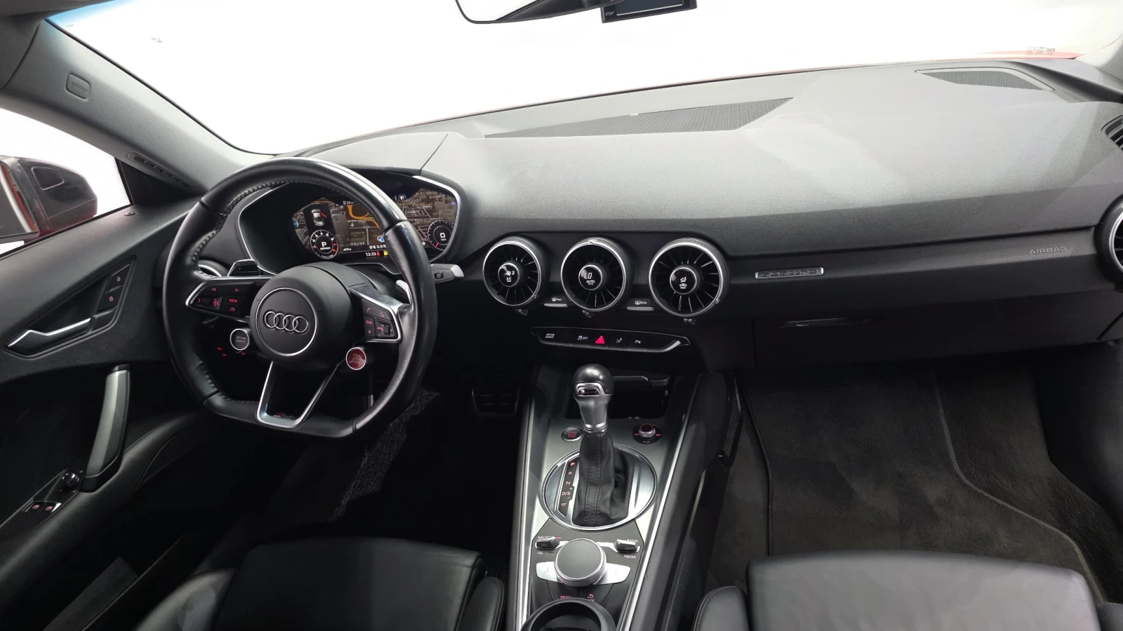 Audi Tt 45 TFSI quattro* КРАЙНА ЦЕНА, снимка 7 - Автомобили и джипове - 55984092