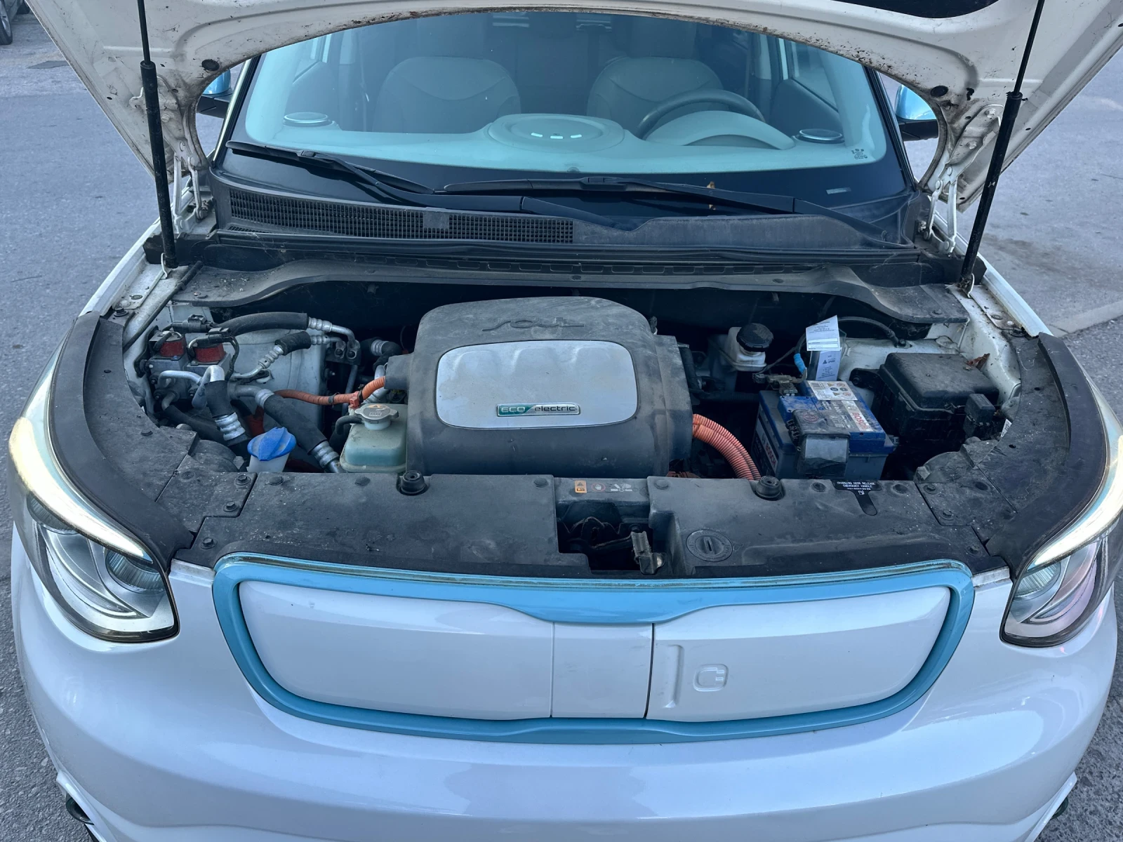 Kia Soul ECO ELECTRIC , снимка 16 - Автомобили и джипове - 56111437